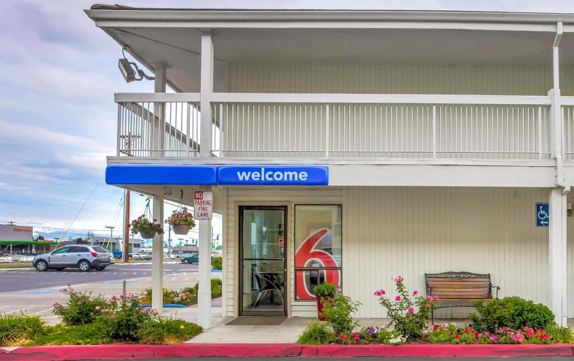 Motel 6-Medford, Or - North Exterior foto